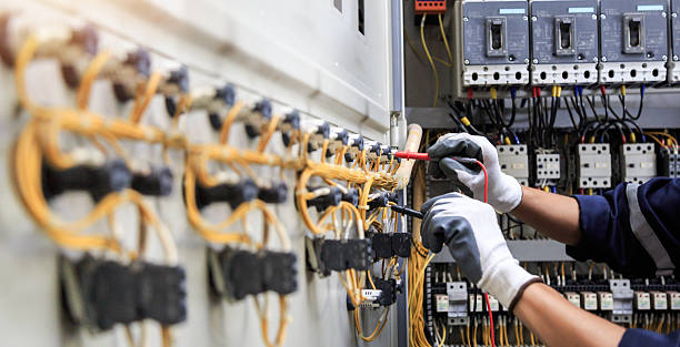 Professional Electrician technician working in West Bishop, CA